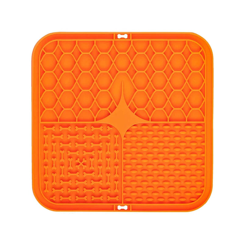 Tapis de léchage chien congelé